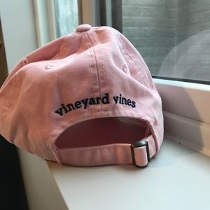 VINEYARD VINES LIGHT PINK BOSTON BASEBALL CAP!